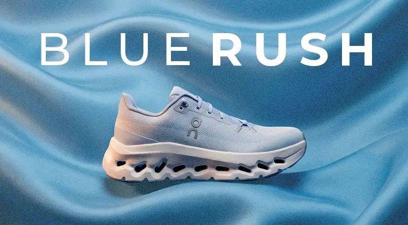 Tenis, ropa y accesorios de color azul